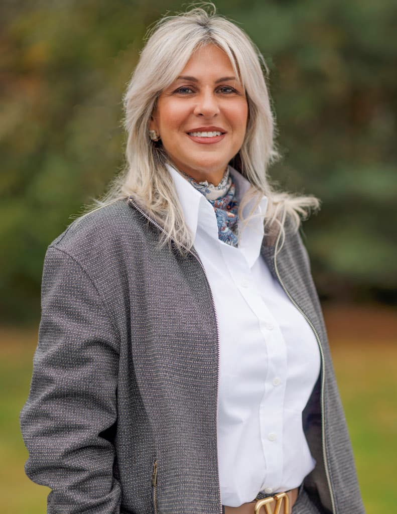 Tracie Bonilla, Licensed Real Estate Salesperson