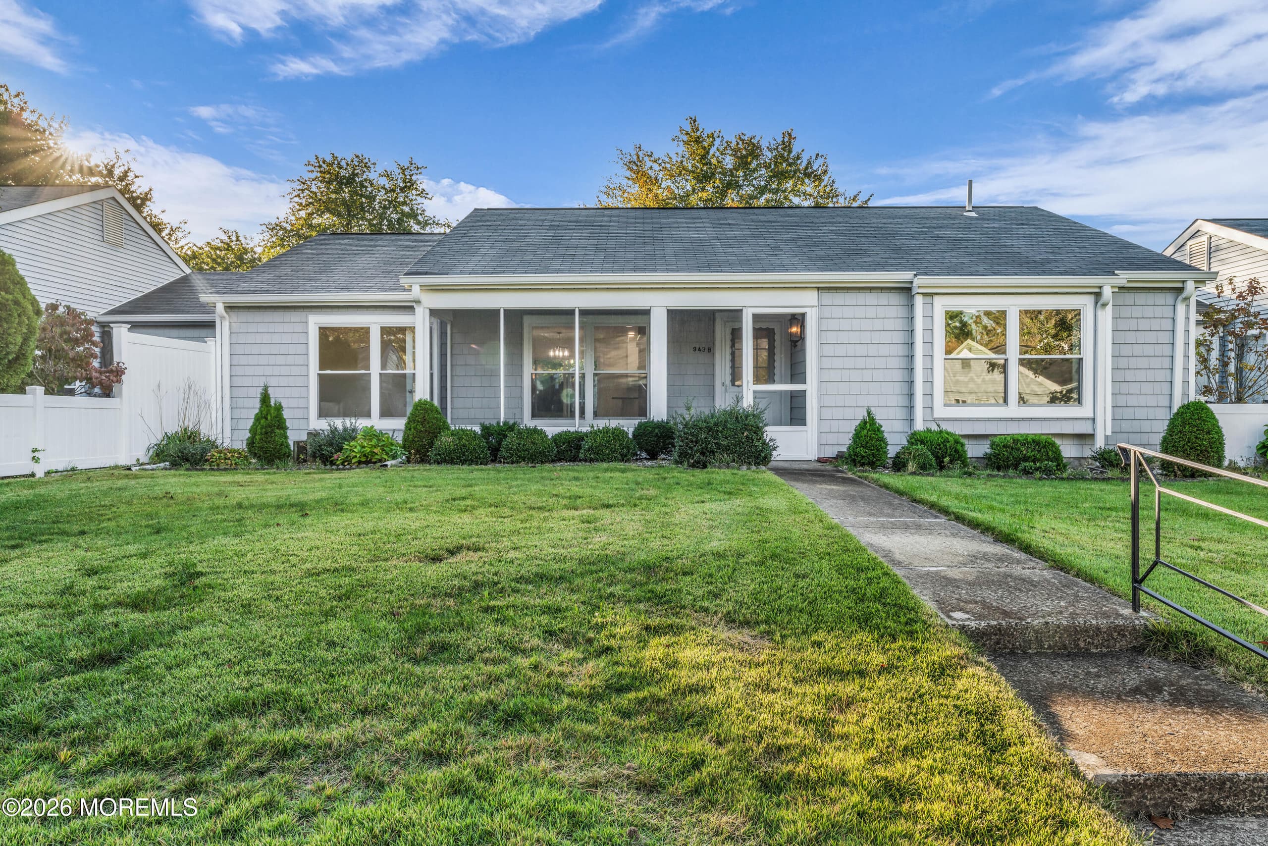 943 B Liverpool Circle, Manchester, NJ 08759