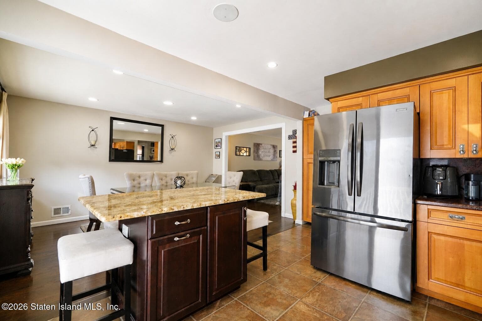 7 Teakwood Court, Staten Island, NY — photo 9