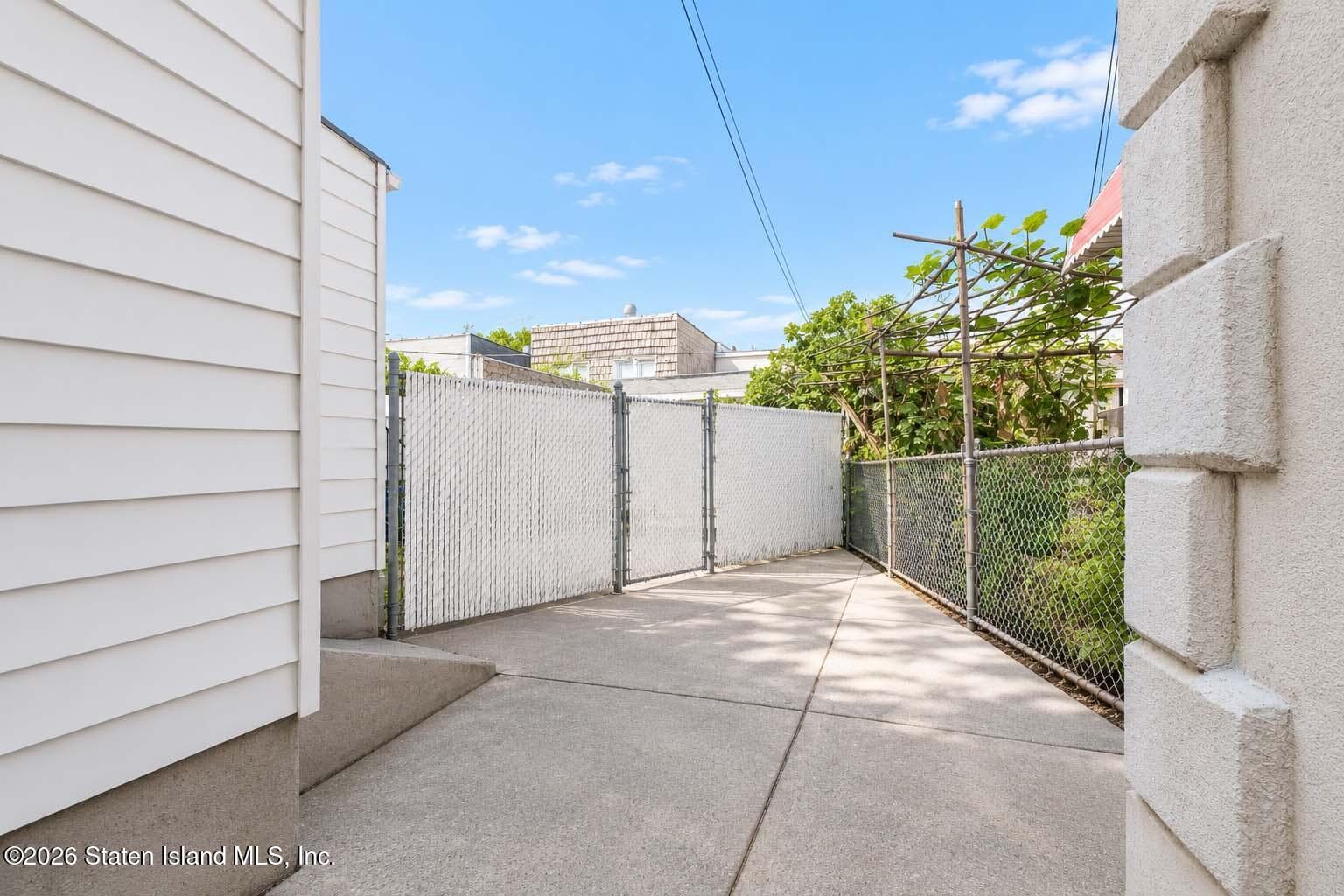 1960 W 9th Street, Brooklyn, NY — photo 27