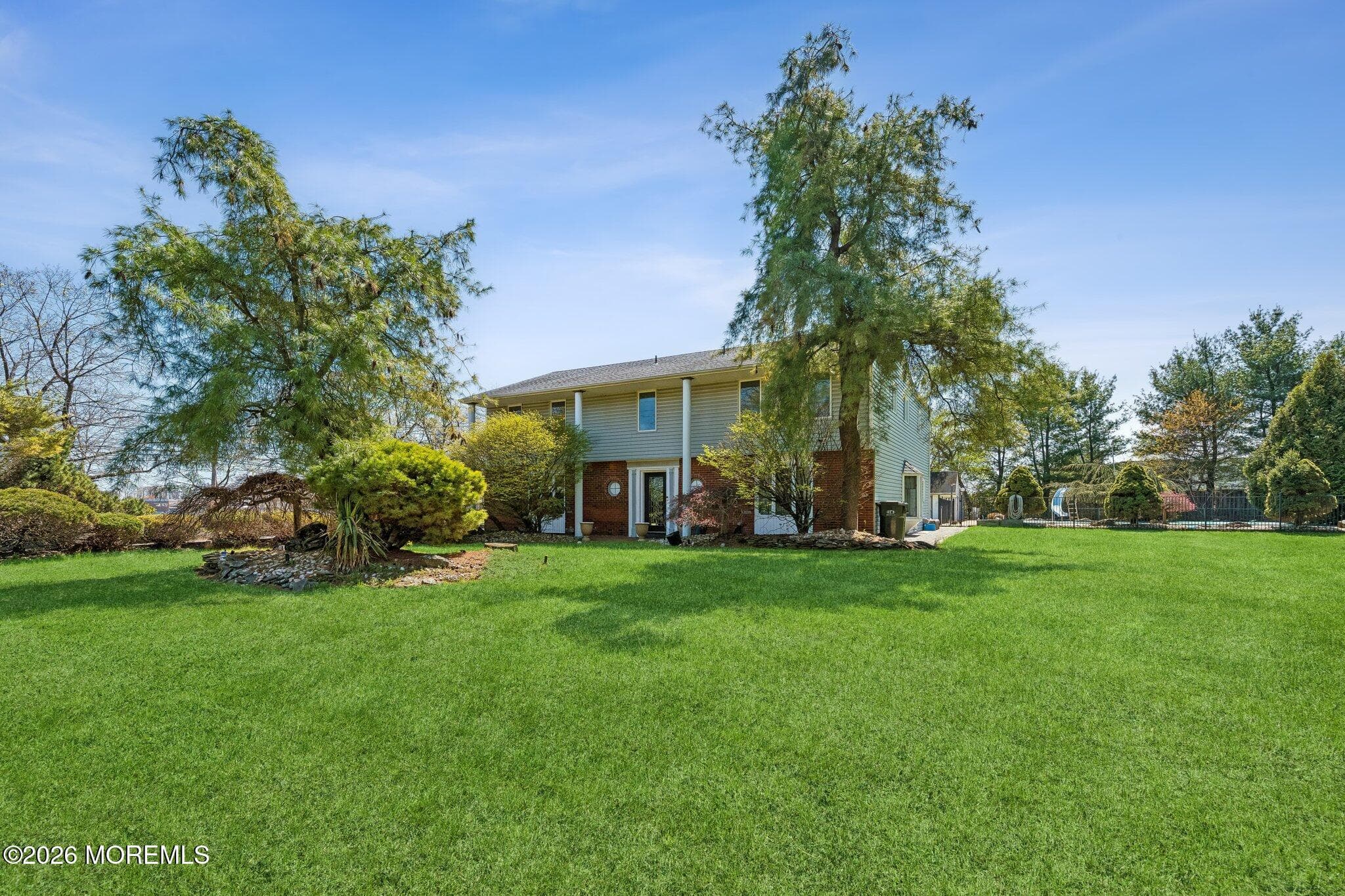 1 Flintlock Road, Freehold, NJ 07728