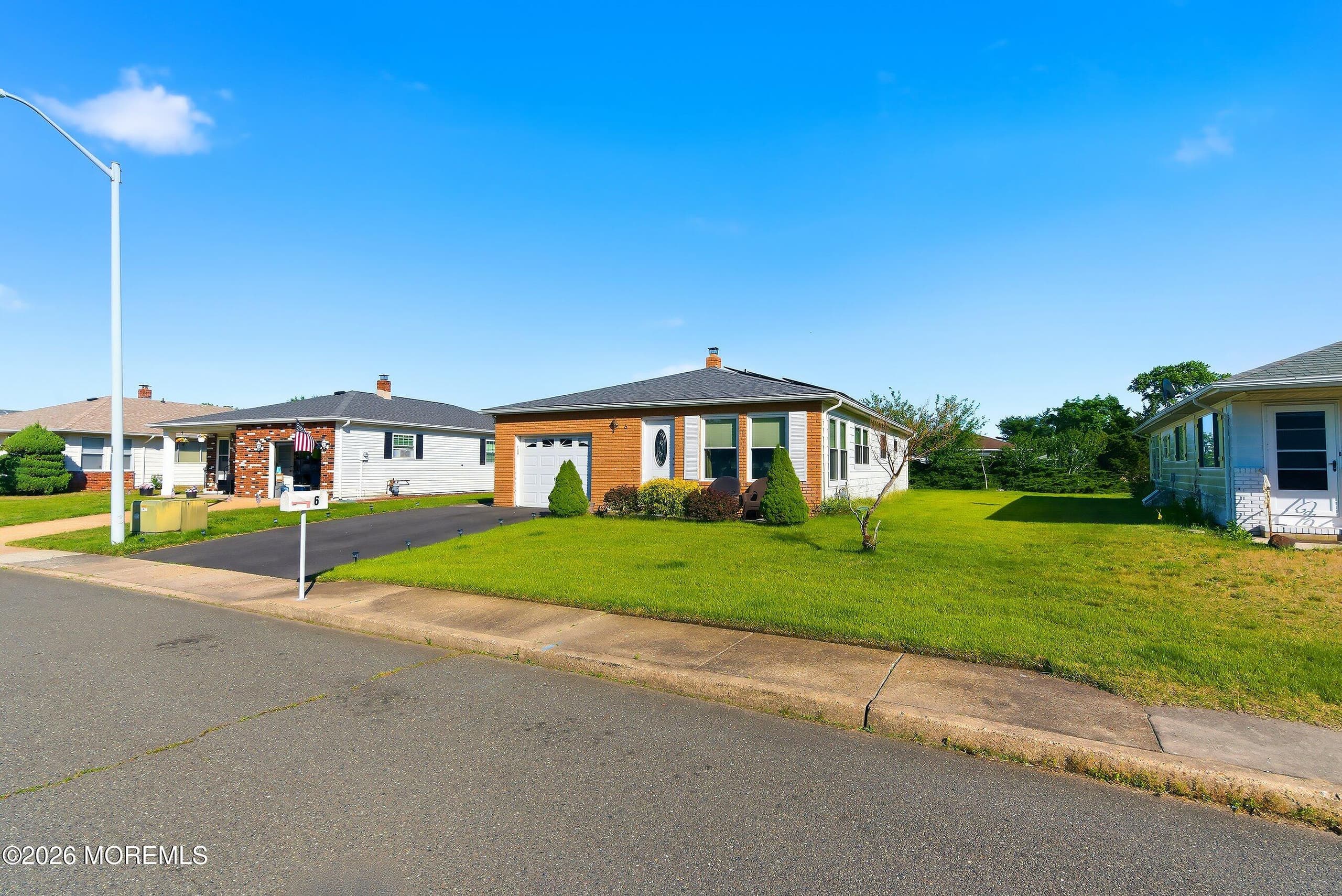 6 Saint Kitts Drive, Toms River, NJ 08757