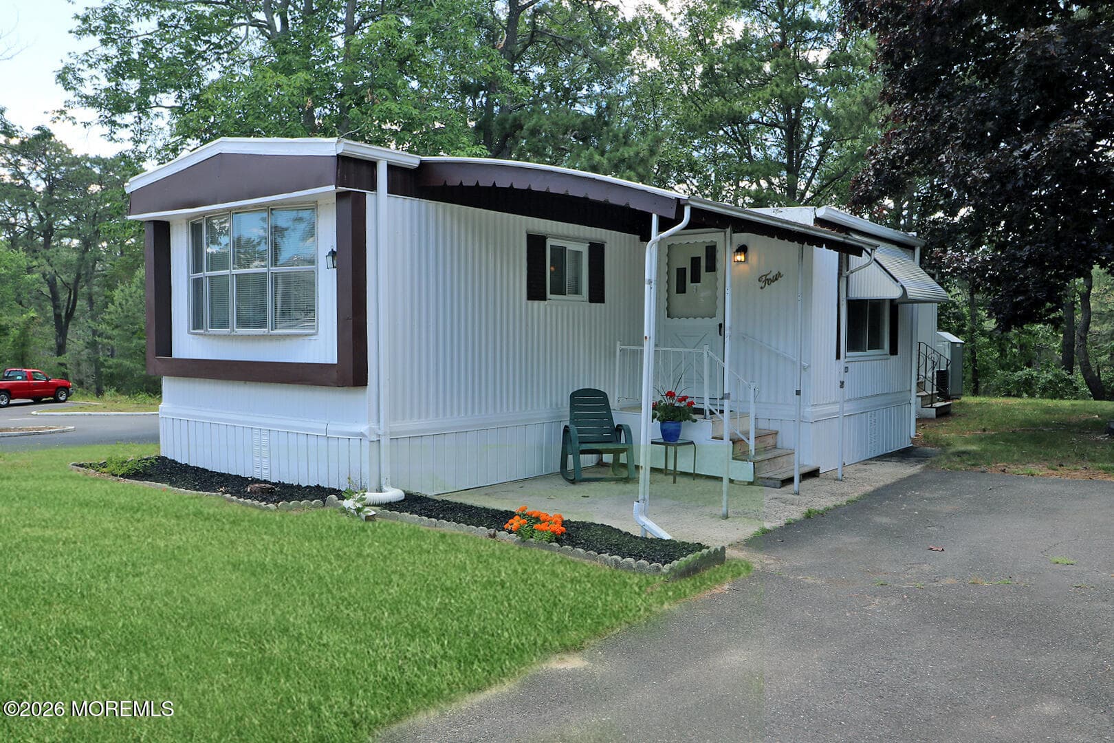 4 Fox Street, Whiting, NJ 08759