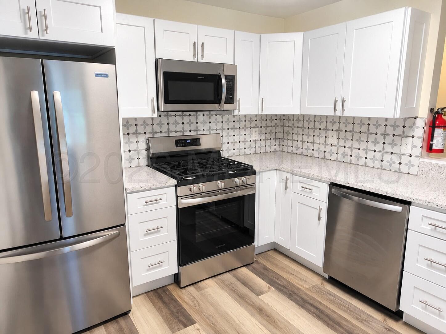 Completely renovated Kitchen! New Cabinets, countertops, and all appliances!