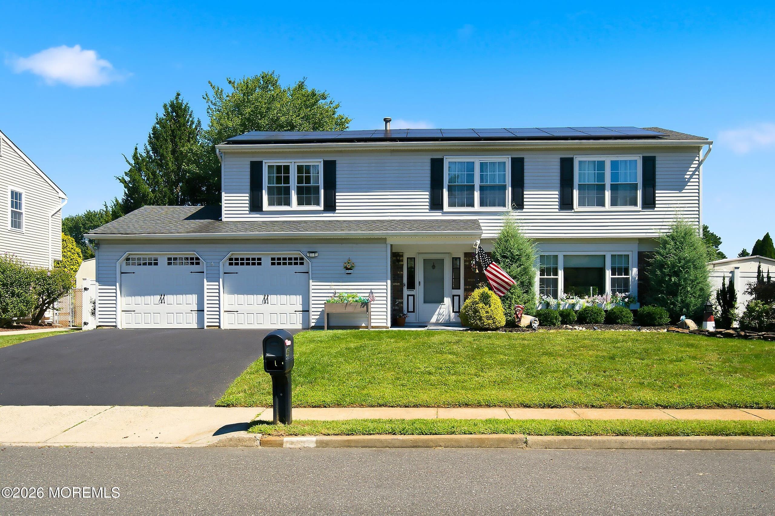 46 Hedgewood Road, Howell, NJ 07731