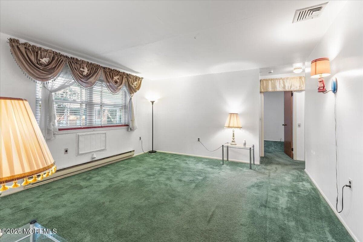 6 Mason Lane A, Whiting, NJ 08759