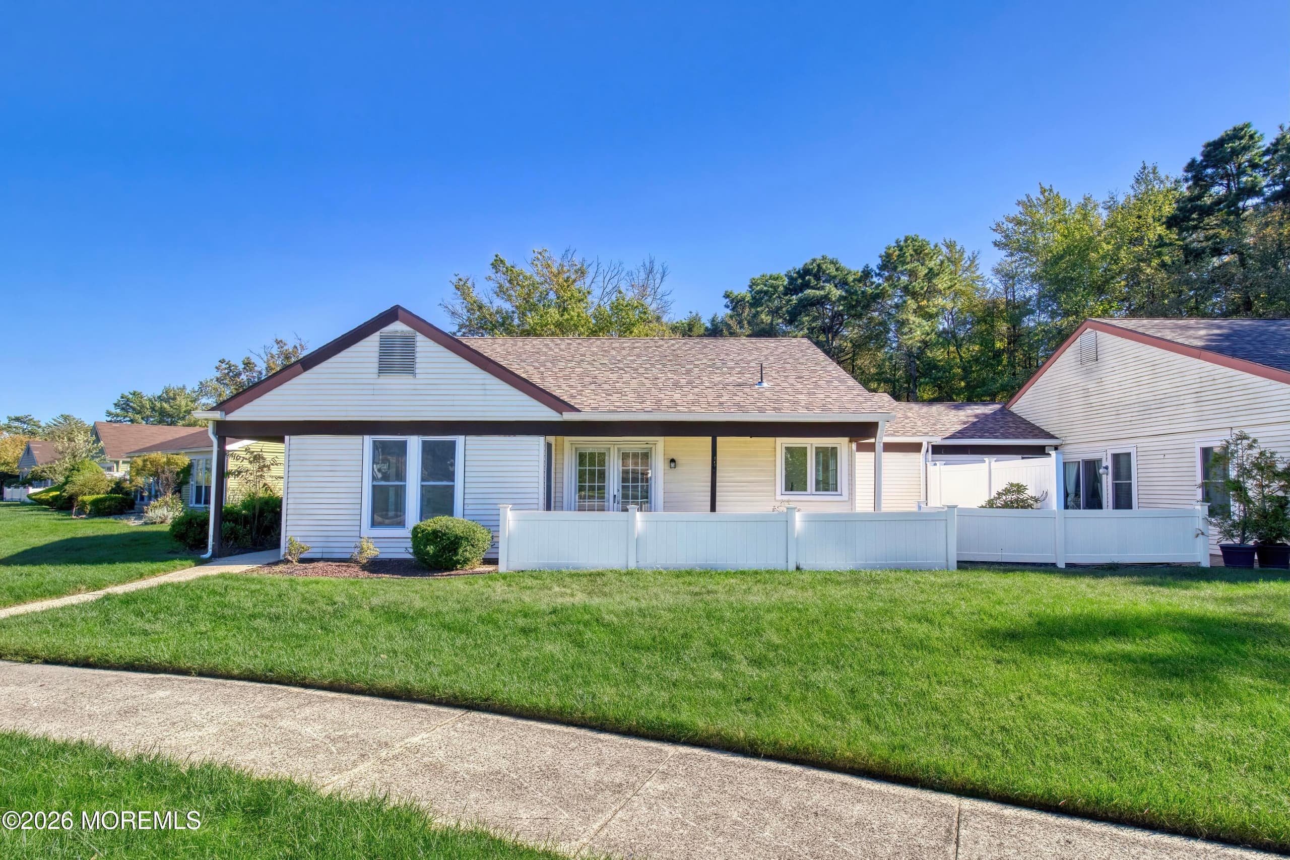681A Huntington Drive, Manchester, NJ 08759