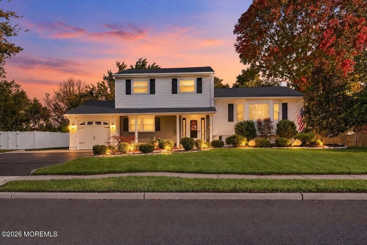 6 Teton Place, Old Bridge, NJ 08857