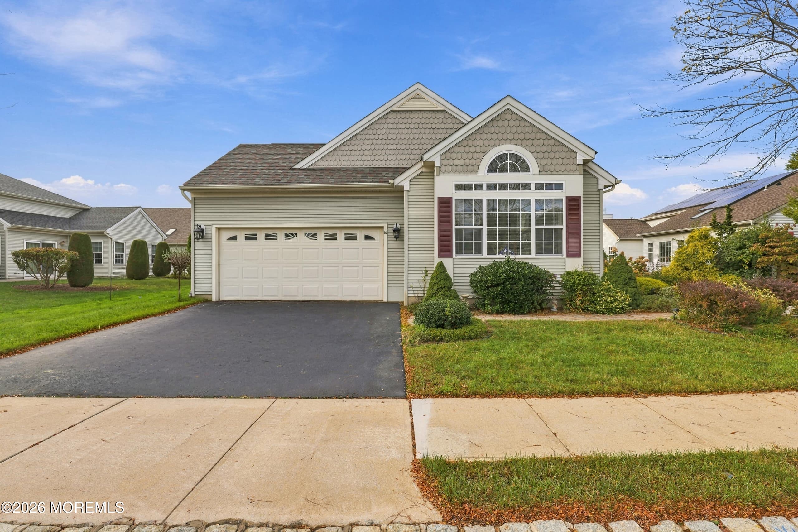 14 Gascony Circle, Manchester, NJ 08759