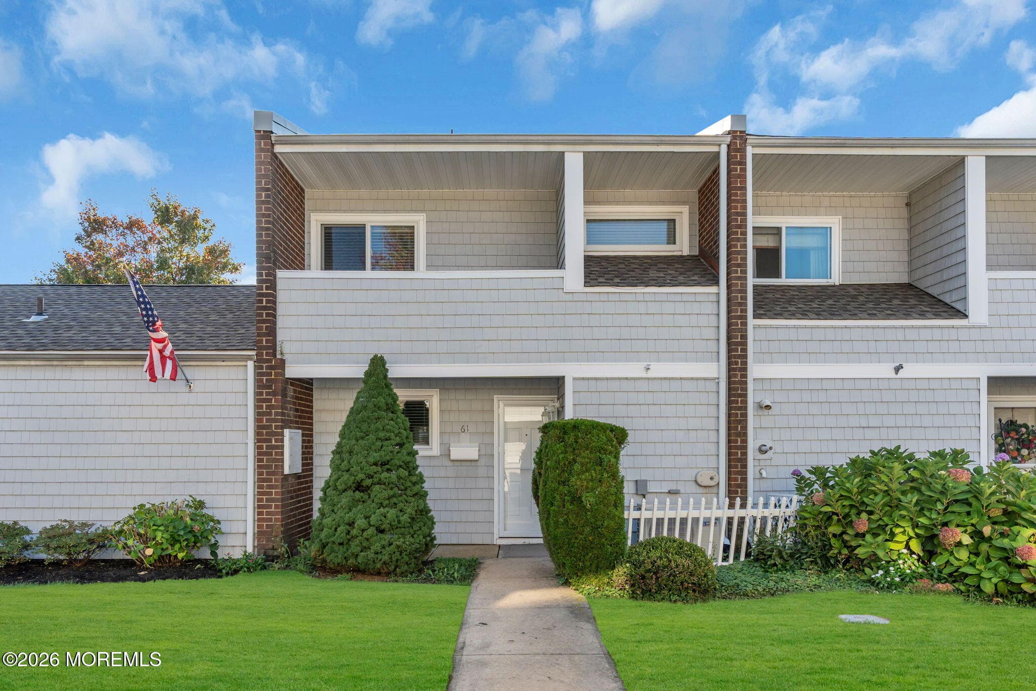 Welcome to 61 Maple Drive in Fairway Mews