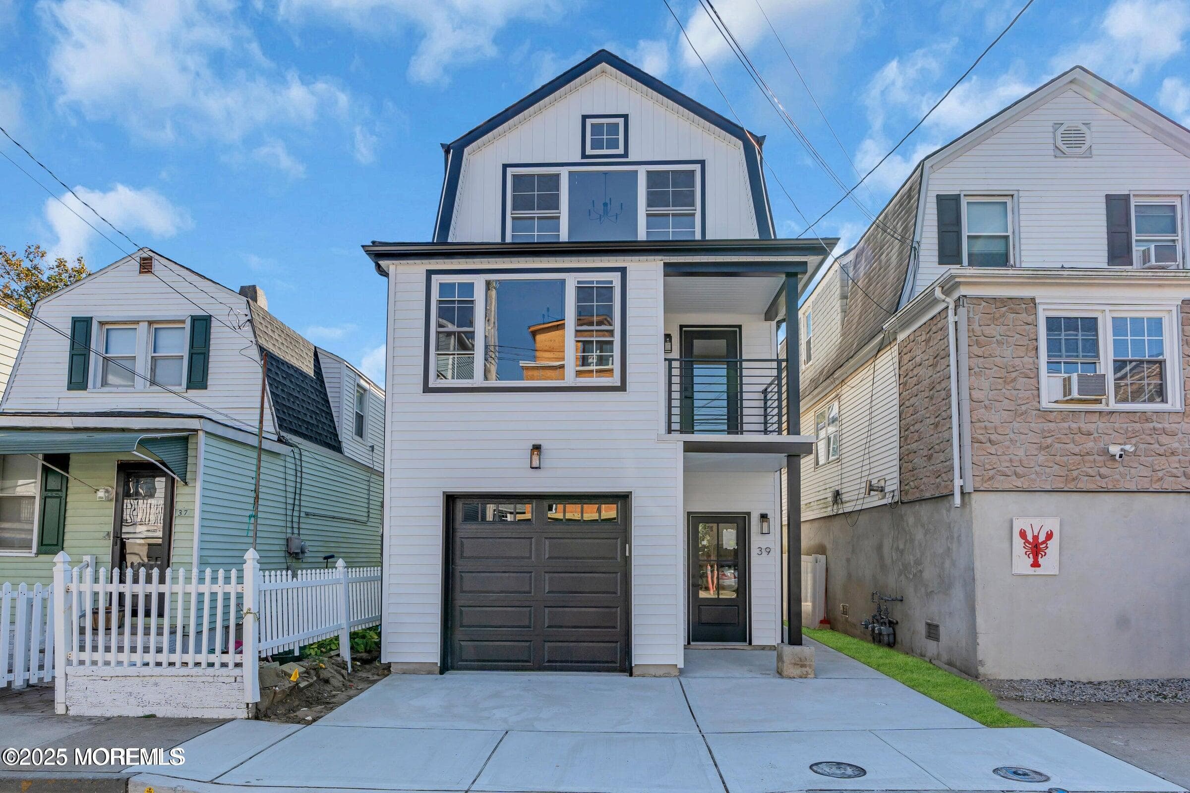 39 Seadrift Avenue 2, Highlands, NJ 07732